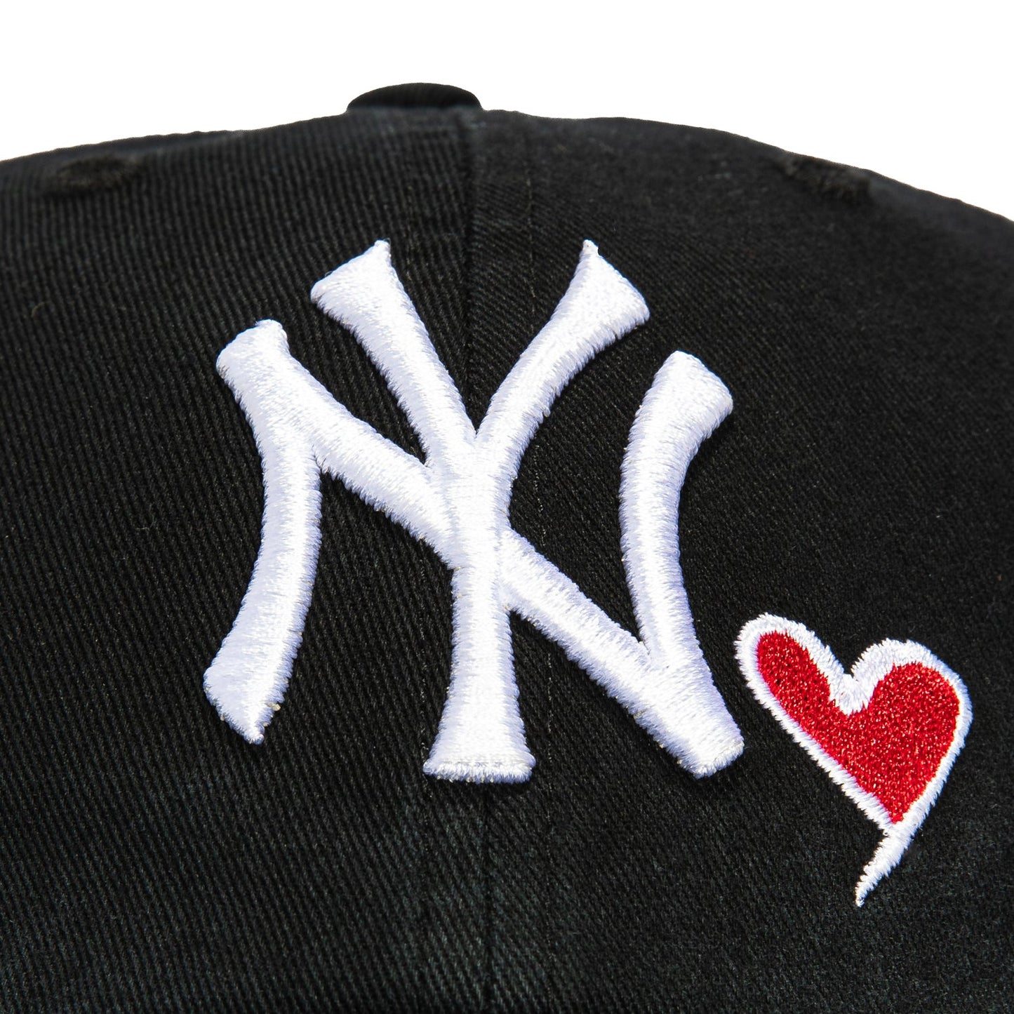 47 Brand New York Yankees Icon Heart Cleanup Adjustable Hat - Black